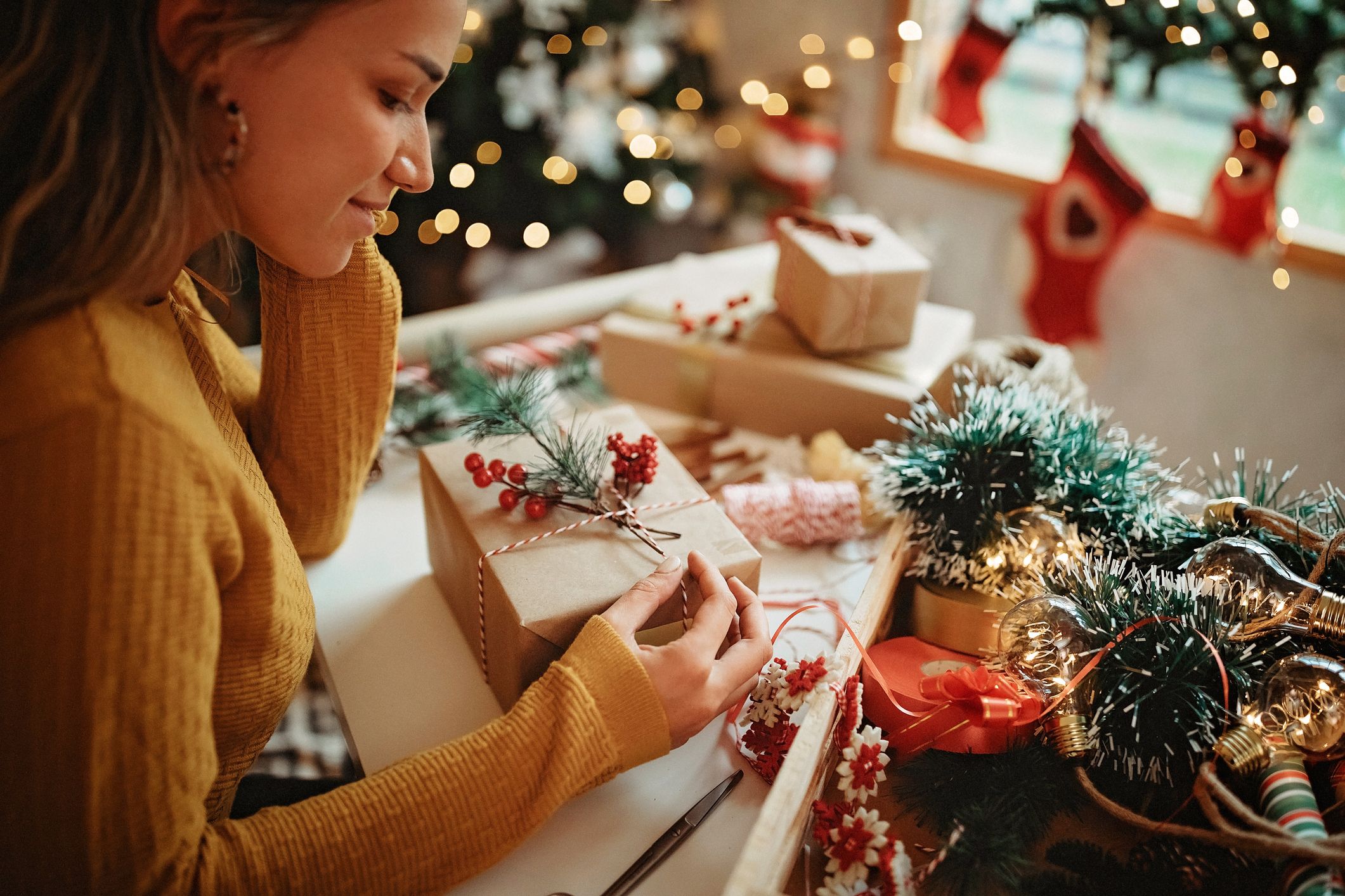 En este momento estás viendo Descubre el regalo perfecto para sorprender a una mujer mayor en Navidad ¡No podrás creer lo que eligen!