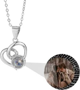 Lee más sobre el artículo «Descubre las mejores joyas de plata con proyección personalizada»