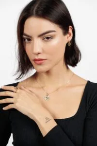 Lee más sobre el artículo «Proyecta tu personalidad con nuestras joyas personalizadas»