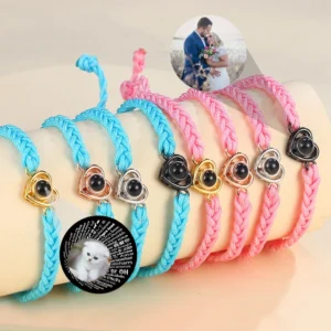 Lee más sobre el artículo «Pulseras con proyección personalizable: crea tu propia historia en tu muñeca»